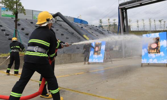 <a href='http://www.zdgcsg.com' title='危險品運輸' >危險品運輸</a>